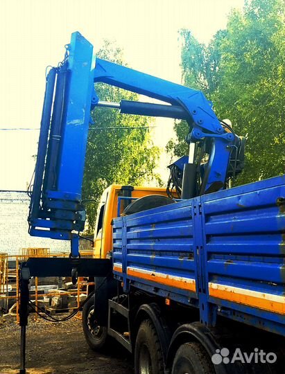 Ford Cargo с КМУ, 2011