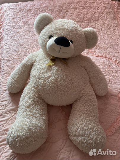 Плюшевый медведь