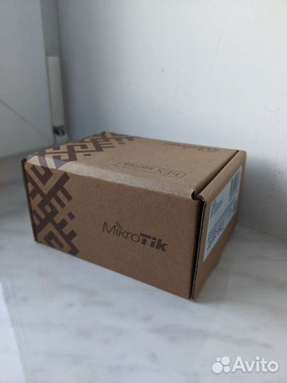 Mikrotik hex rb750gr3