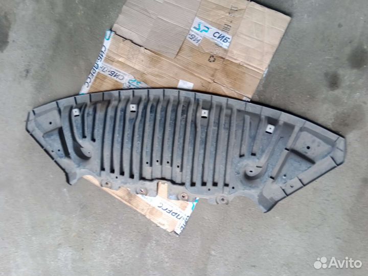 Продам защиту А2045242130 Mercedes GLK х204