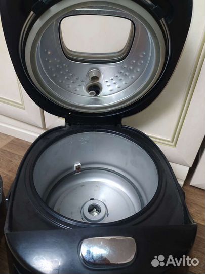 Мультиварка-хлебопечка Polaris pbmm 1601D