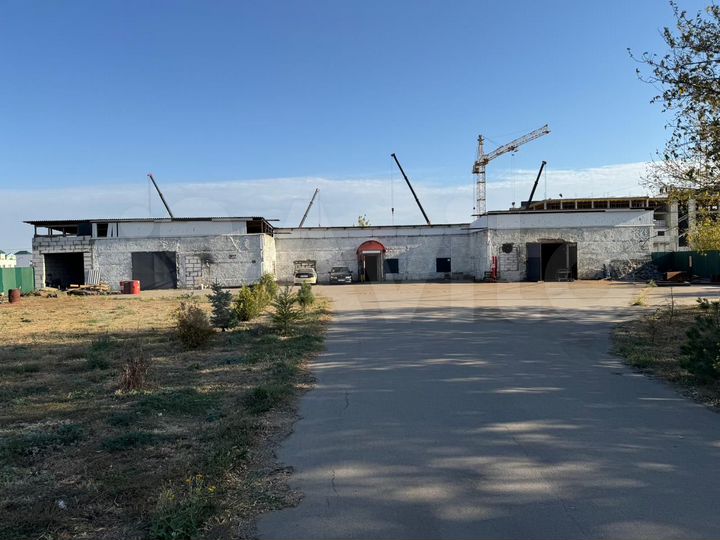 Свободного назначения, 608м²