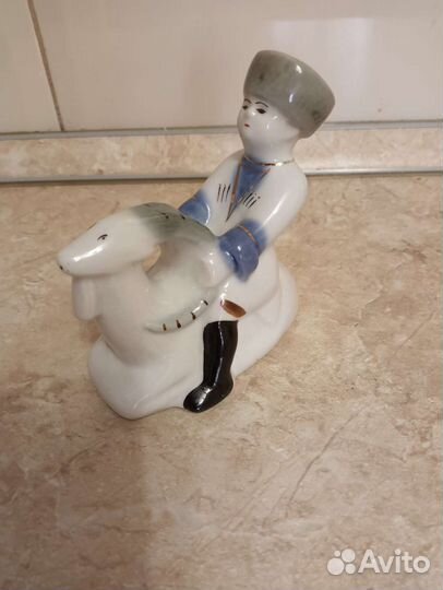 Статуэтки 60 - 80х годов СССР