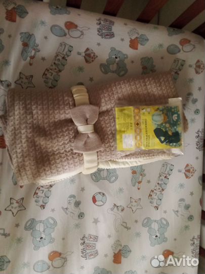 Стопка пелёнок и конверт/одеяло