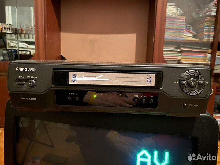 Видеомагнитофон Samsung
