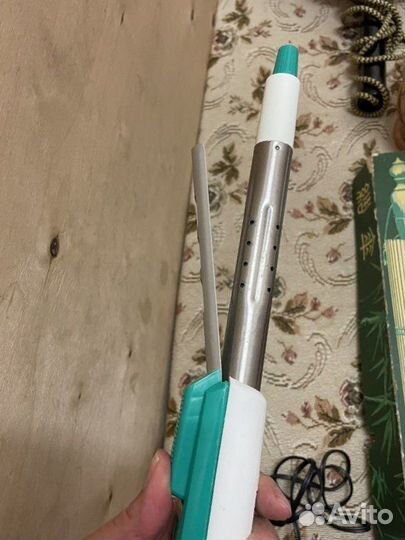 Щипцы для завивки волос