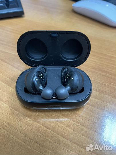 Наушники samsung gear iconx
