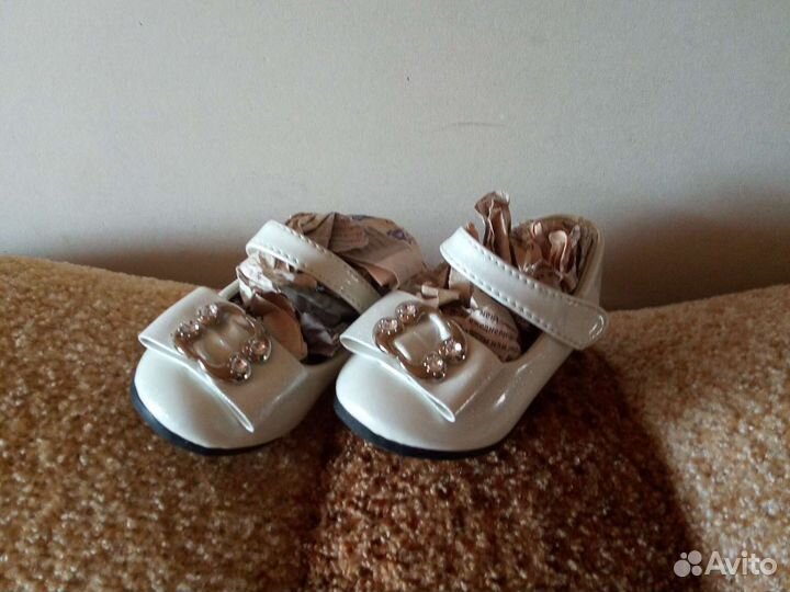 Туфли на девочку