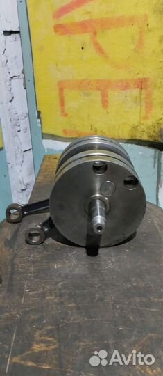 Коленвал двигателя мотоцикла Ява 638
