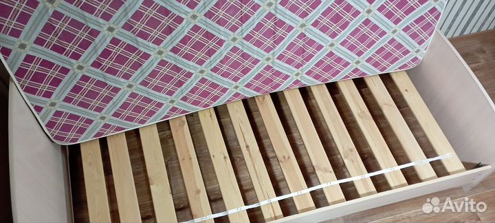 Кровать 90200