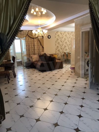 3-к. квартира, 115 м², 2/9 эт.