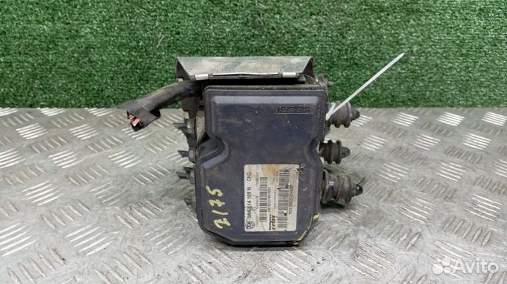 Блок abs Volkswagen Passat