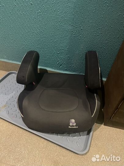 Автокресло/бустер для ребенка в машину