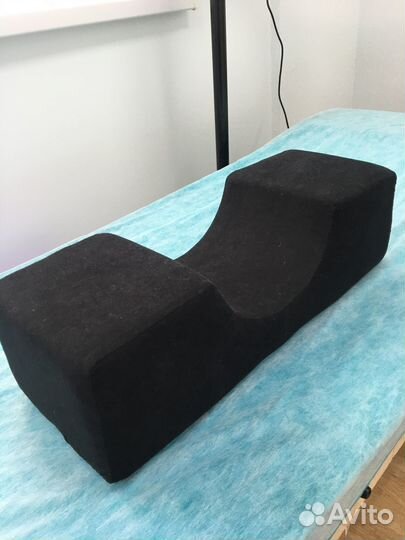 Подушка на кушетку и небулайзер