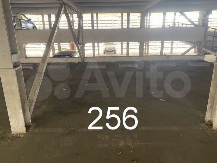 Машиноместо, 20 м²