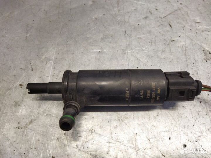 Насос омывателя фар Skoda Octavia А5 1.8 cdaa 2011