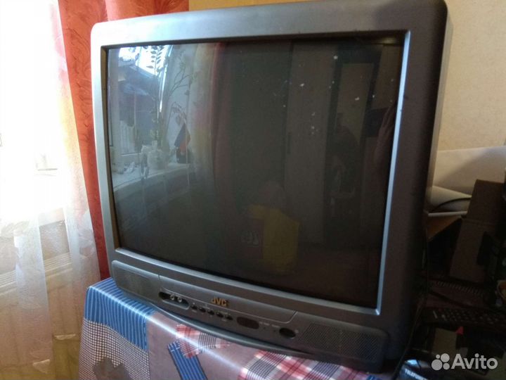 Телевизор JVC