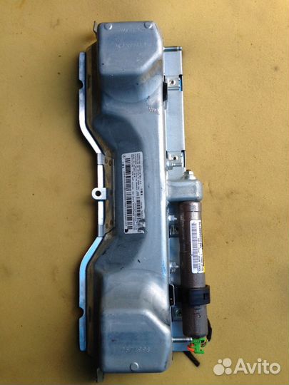 Подушка Airbag в колени Mercedes C w204