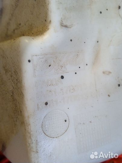 Бачок омывателя Ford Focus 3