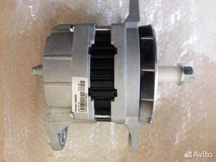 Продам генератор на 24 вольта модель 8003N