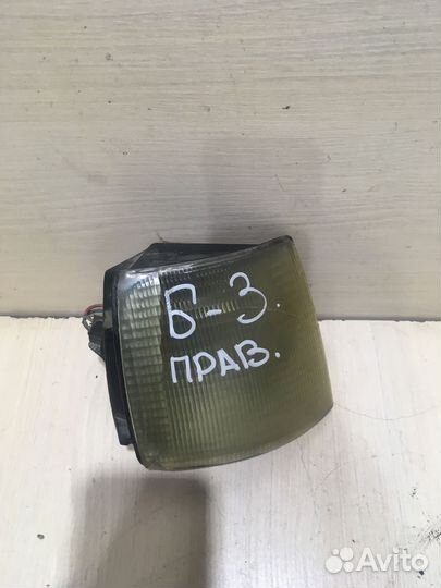 Повторитель поворота правый Фольксваген пассат Б3