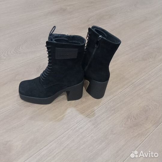 Ботильоны Alpino Shoes