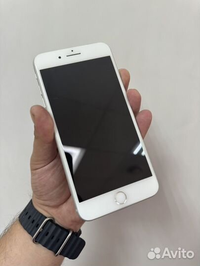 iPhone 8 Plus, 64 ГБ
