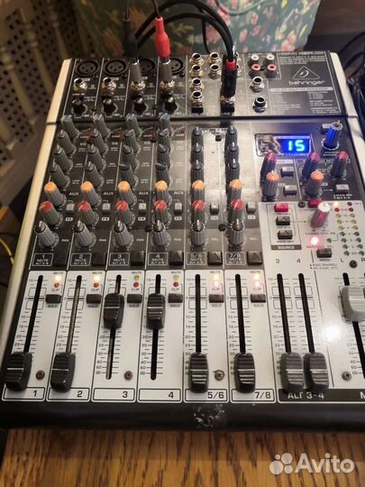 Микшерный пульт behringer xenyx x1204