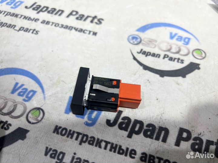 Кнопка обогрева заднего стекла Volkswagen Polo RUS