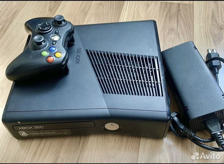 Xbox 360 slim freeboot 320gb