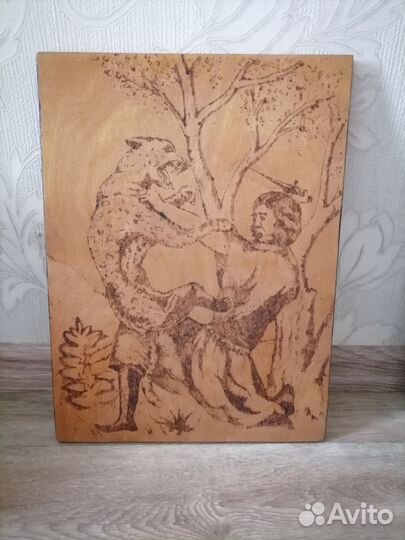 Картина выжженная на дереве