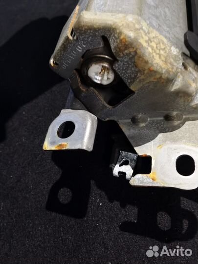 Подушка безопасности нижняя левая Lexus ES 7 19 г