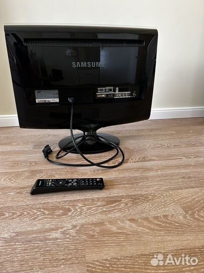 Монитор Samsung SyncMaster T260