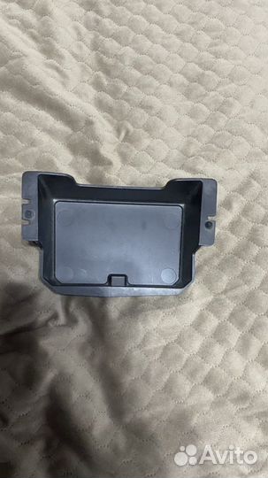 Поддон центральной консоли ford