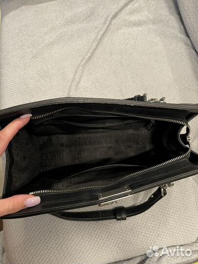 Сумка Guess Luxe кожаная