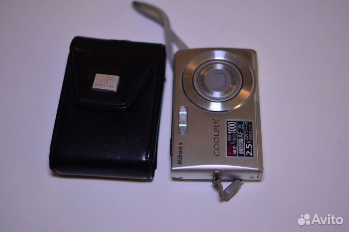 Nikon Coolpix s200