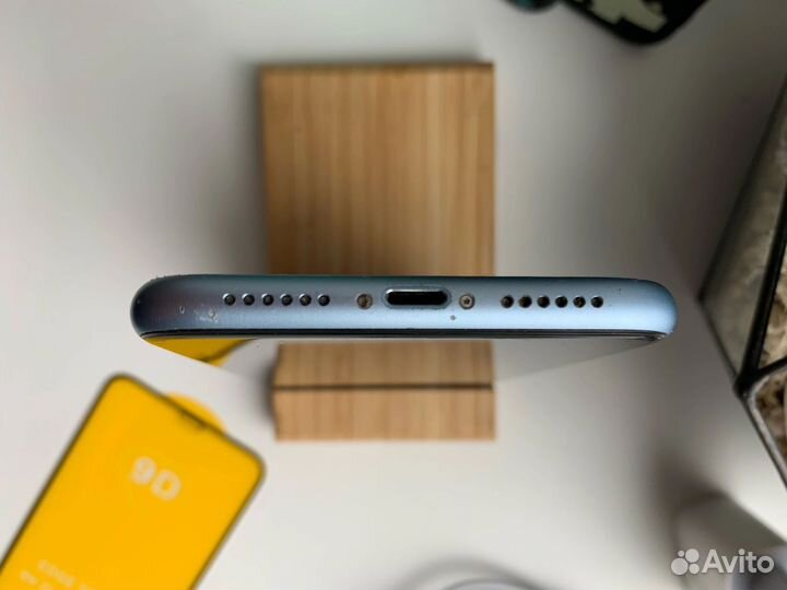 iPhone Xr, 128 ГБ