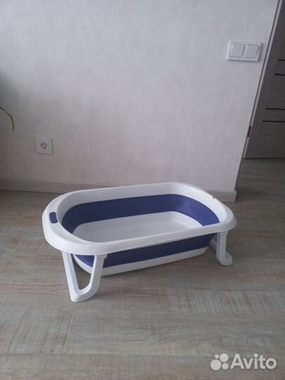 Ванночка для купания складная с матрасиком