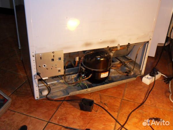 Ремонт стиральных машин и Ремонт холодильников