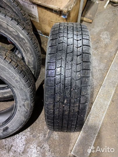 Dunlop SP 9A 215/60 R17