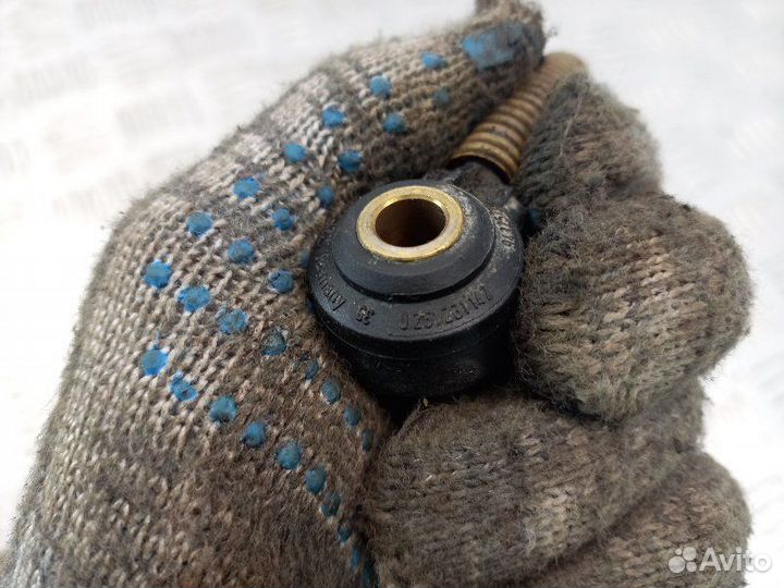 Датчик детонации Volvo Xc70 2.5 B5254T 209Л.С 2005