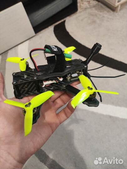Квадрокоптер fpv apex 3