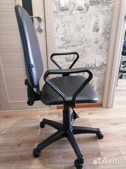 Компьютерное кресло кресло руководителя