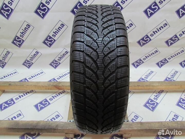 Bridgestone Blizzak LM-32 205/60 R16 89H