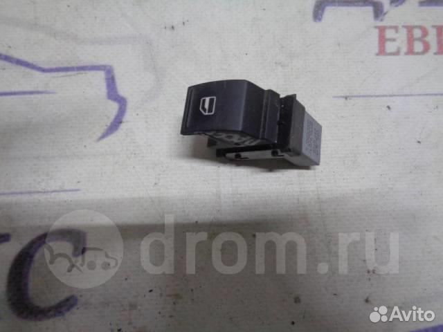 Кнопка стеклоподъемника VW Jetta 2005-2011