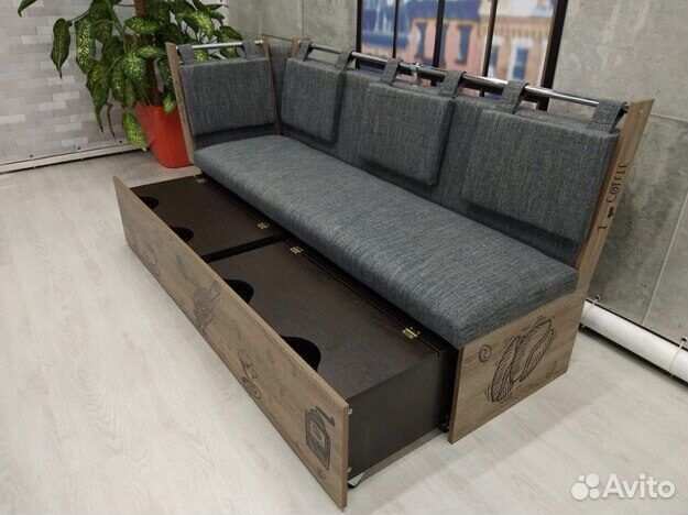 Кухонный диван