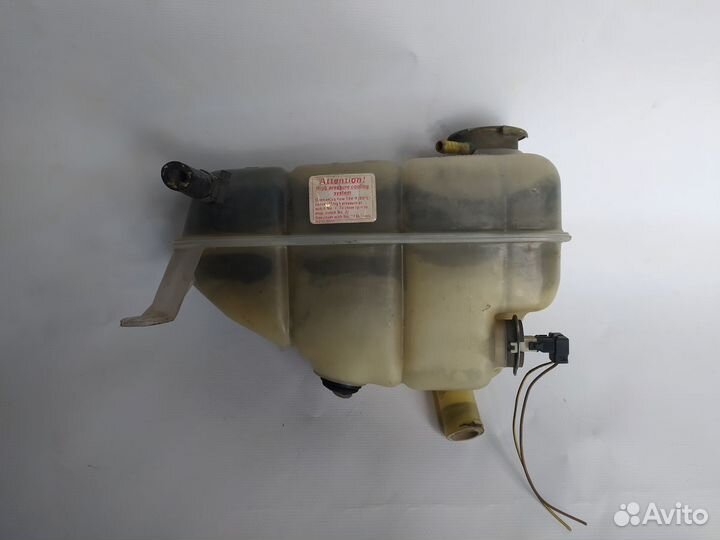 Бачок расширительный Mercedes Benz E-Class W124 19