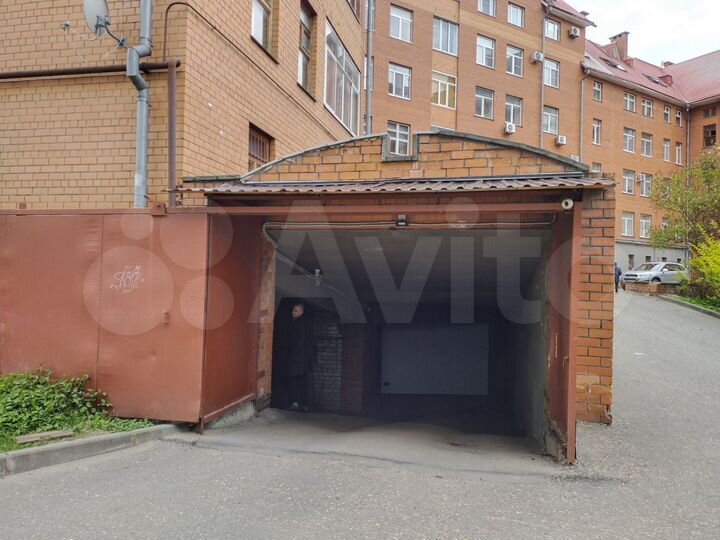 Машиноместо, 17 м²