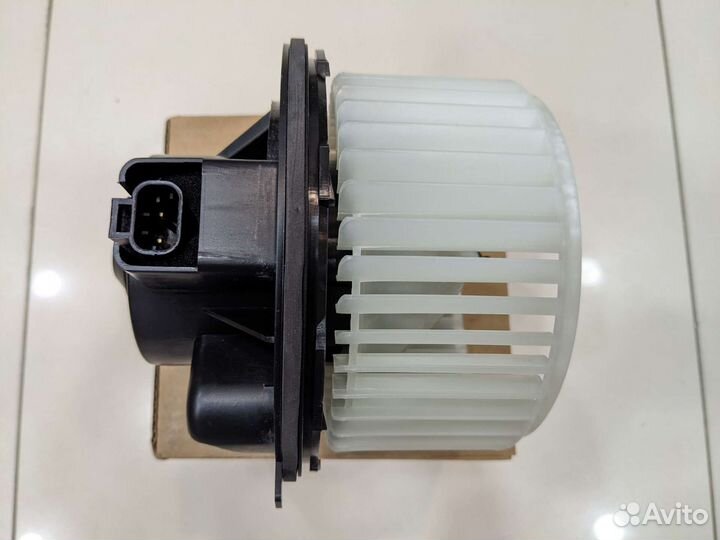 Мотор отопителя chevrolet tahoe / escalade