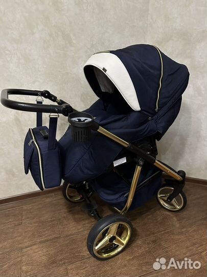 Коляска Adamex Reggio Special Edition 2 в 1